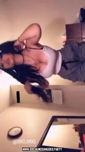 Pisceus Teen Actress Green Eyes Busty Curvy Body Canadian